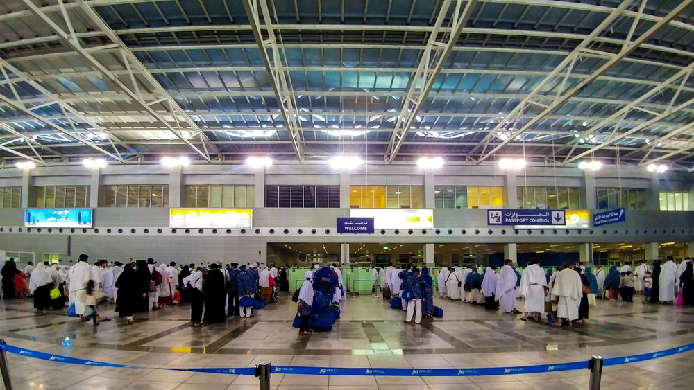 Harmainviptaxi-services-madina-airport
